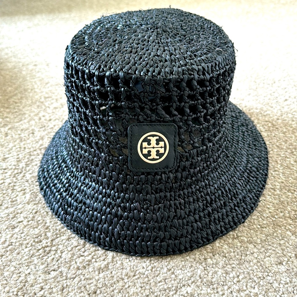 TORY BURCH black raffia bucket hat